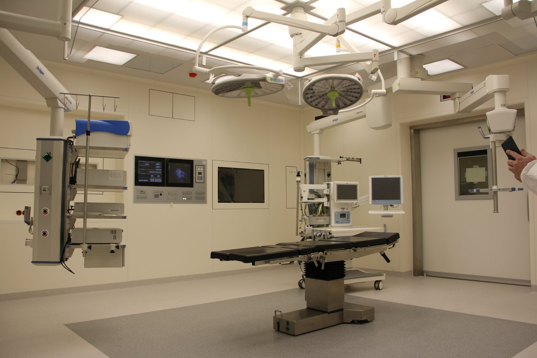 Center for Health Affairs enters partnership for smart surgical tools