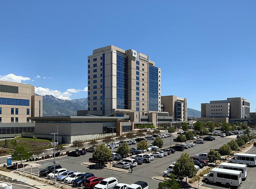 Intermountain Healthcare plans merger with Colorado-based SCL Health