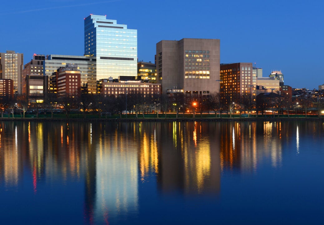 Top ten largest hospitals in Massachusetts by bed size